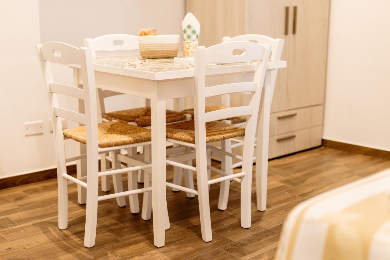 Nonna Vittoria Apartments 몰라디바리 외부 사진